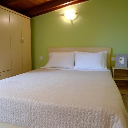 Akti House Psarogiannis Apartments & Studios 보우르보우로우 외부 사진