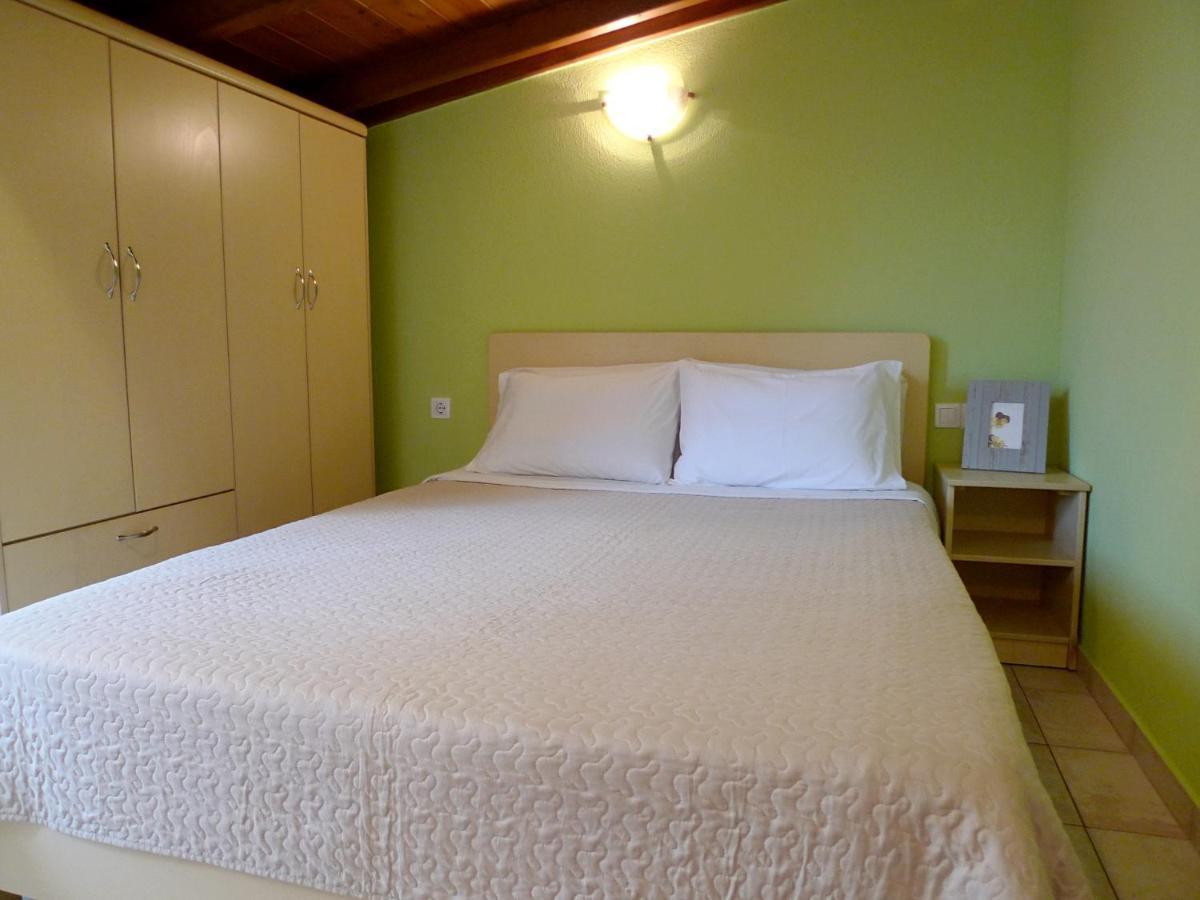 Akti House Psarogiannis Apartments & Studios 보우르보우로우 외부 사진